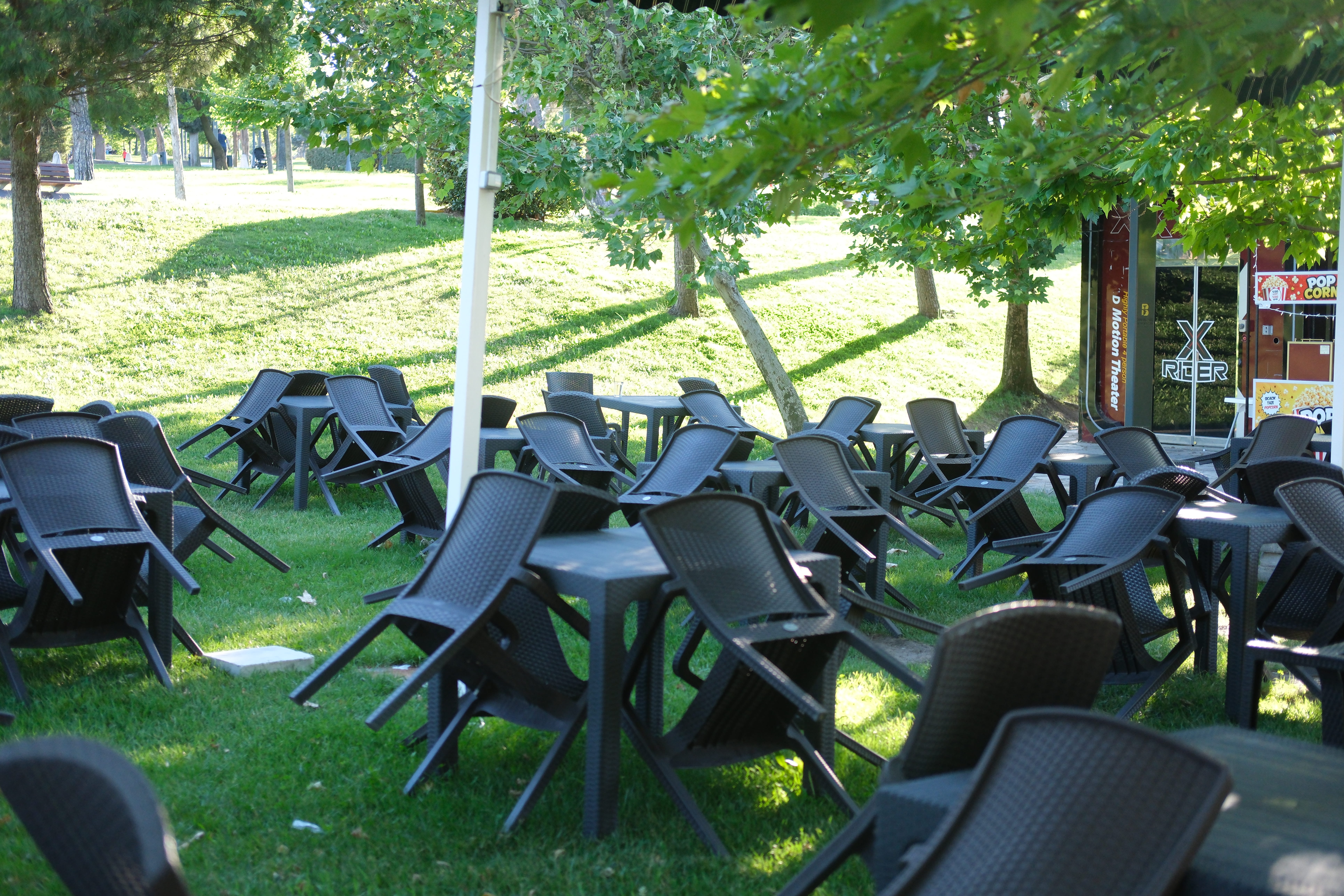 Asri Kafe bahçe
